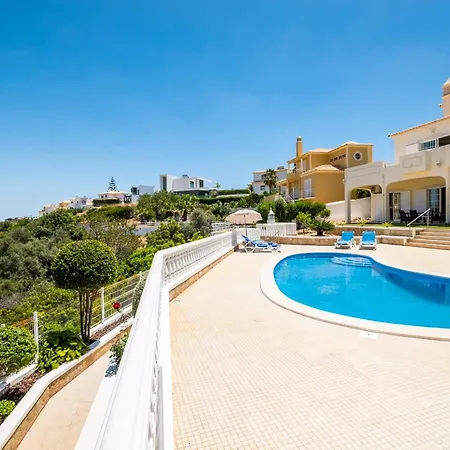 Holiday home Mendes - Walking Distance To The Albufeira