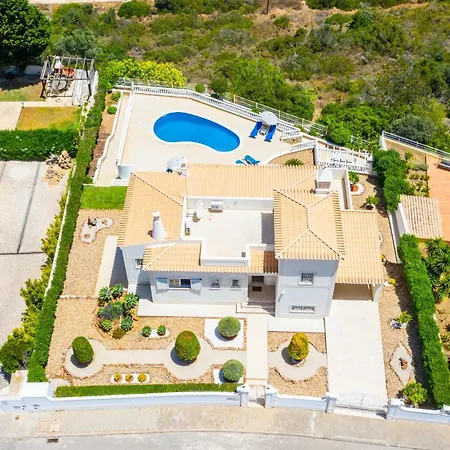 Mendes - Walking Distance To The * Albufeira
